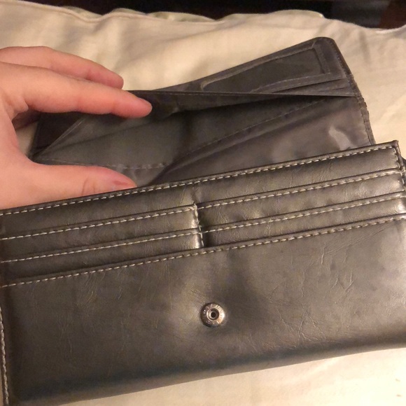 Wallet - Picture 5 of 7